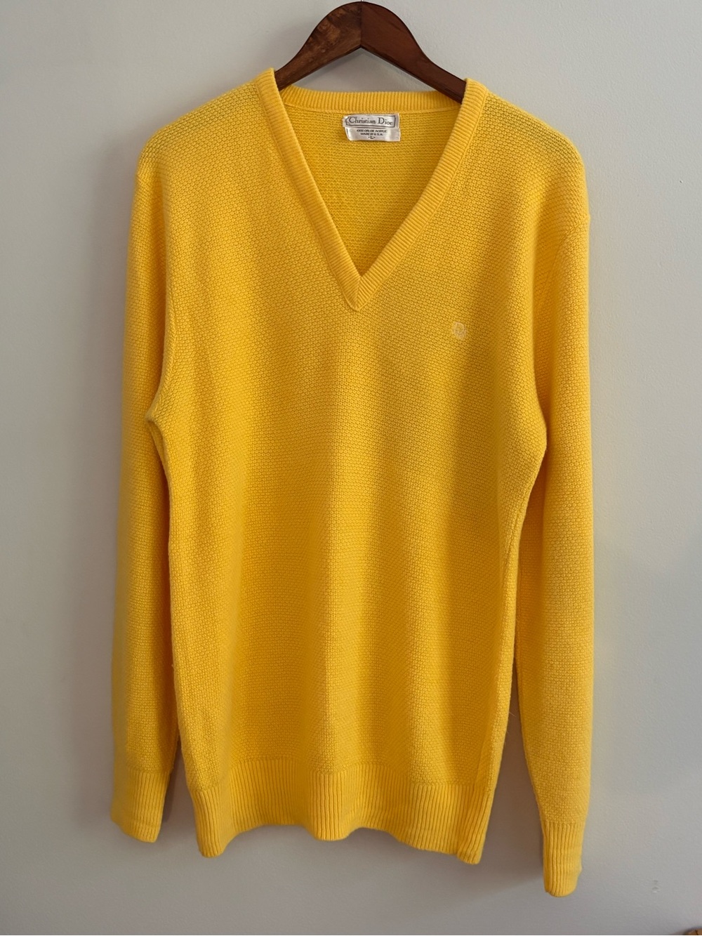 Christian Dior Vintage Men's Bright Yellow V-Neck Sweater Size:L Made in the USA